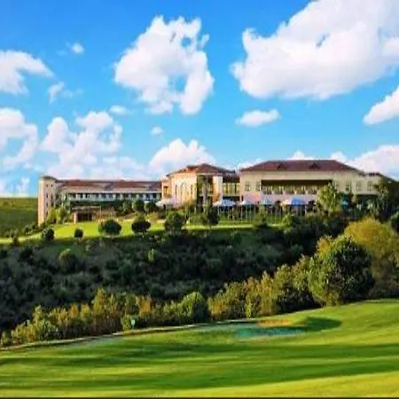 Otel Klassis Golf & Country Club 4*